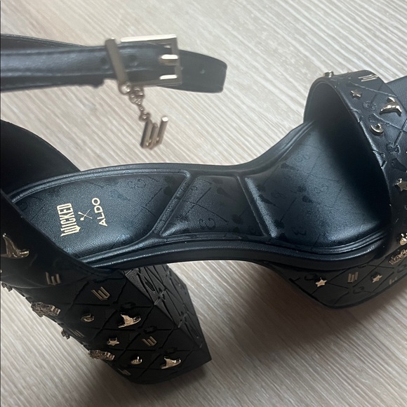 Aldo x Wicked Take Flight Black Gold Vegan Leather Platform Heels - Picture 7 of 9